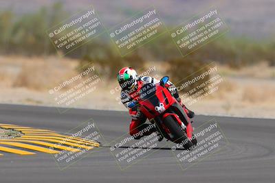 media/Sep-11-2022-SoCal Trackdays (Sun) [[81b7e951af]]/Turn 5 (1110am)/